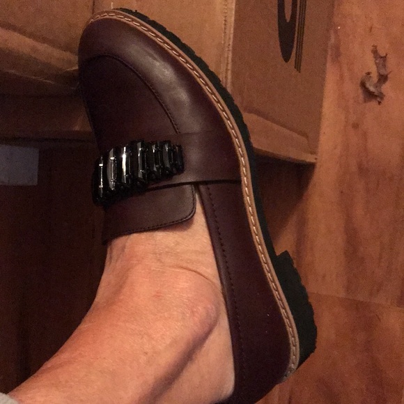 NIB Franco Sarto leather embellished loafer. Similar to Gucci loafer for a steal - Picture 5 of 7